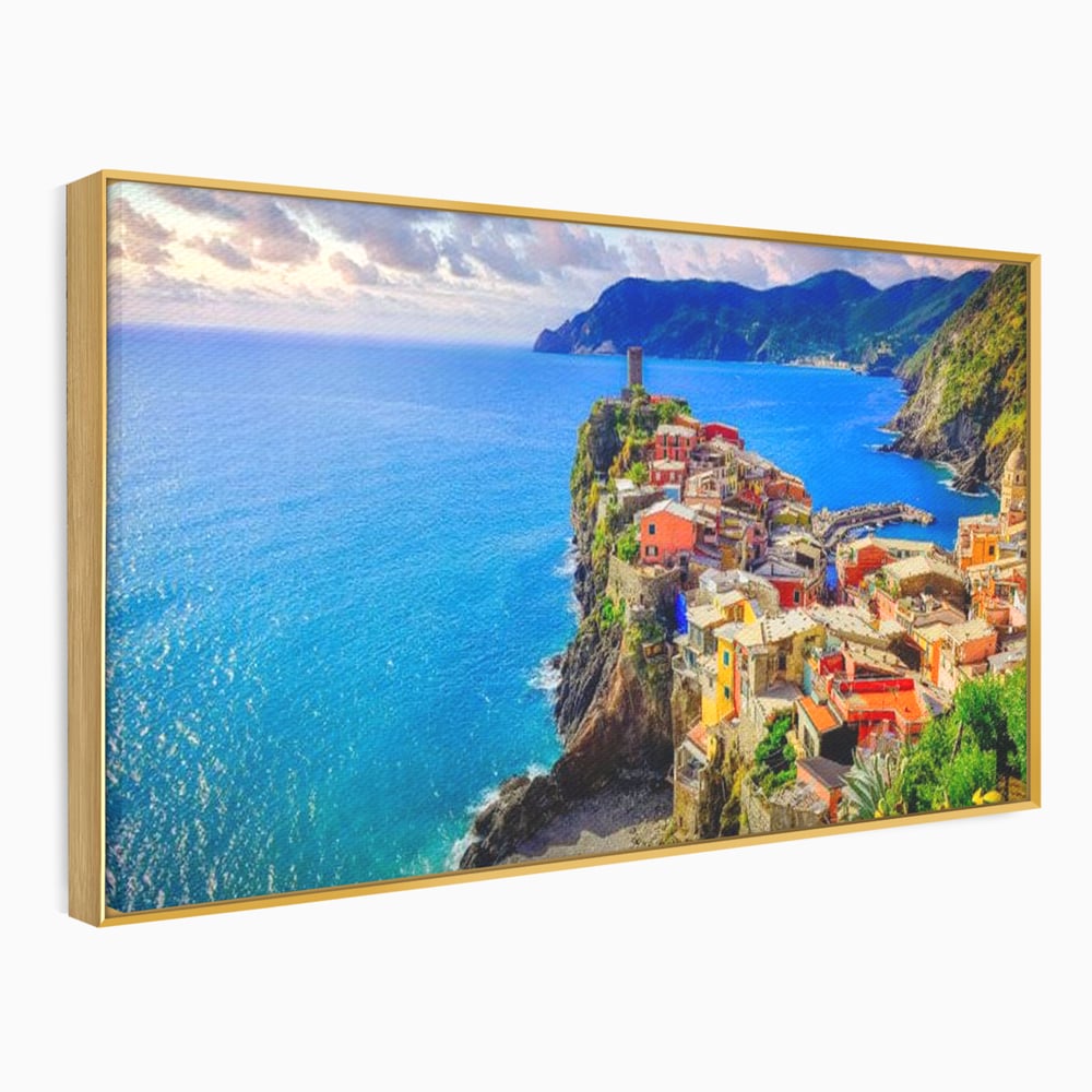 Tablou canvas cu peisaj costier italian cu sat colorat pe stanca, in rama de aluminiu auriu